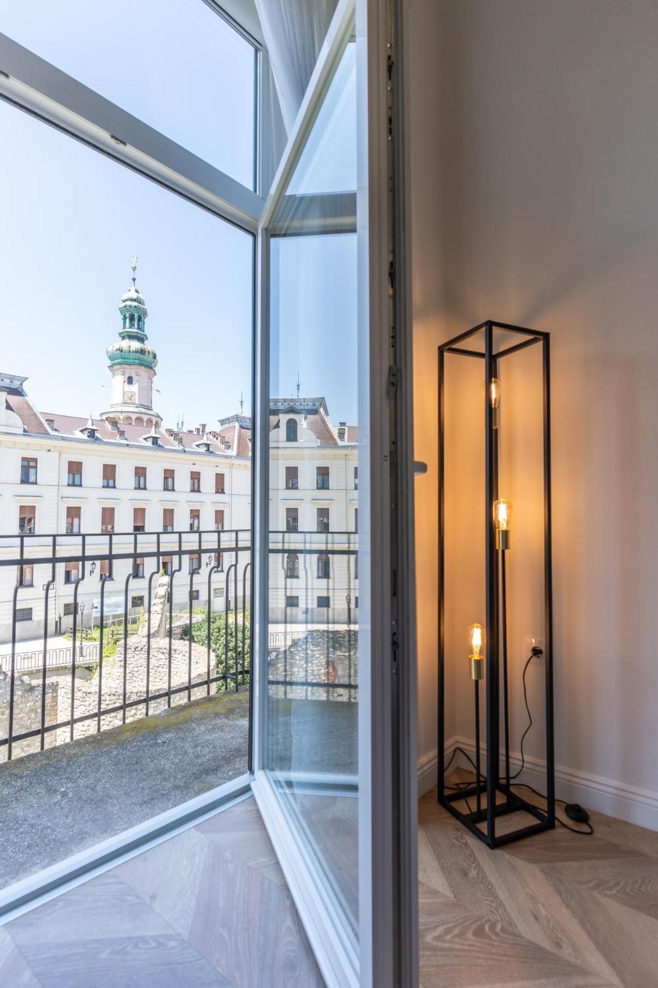 V62 Studio Apartments- Downtown Sopron Šoproň Exteriér fotografie